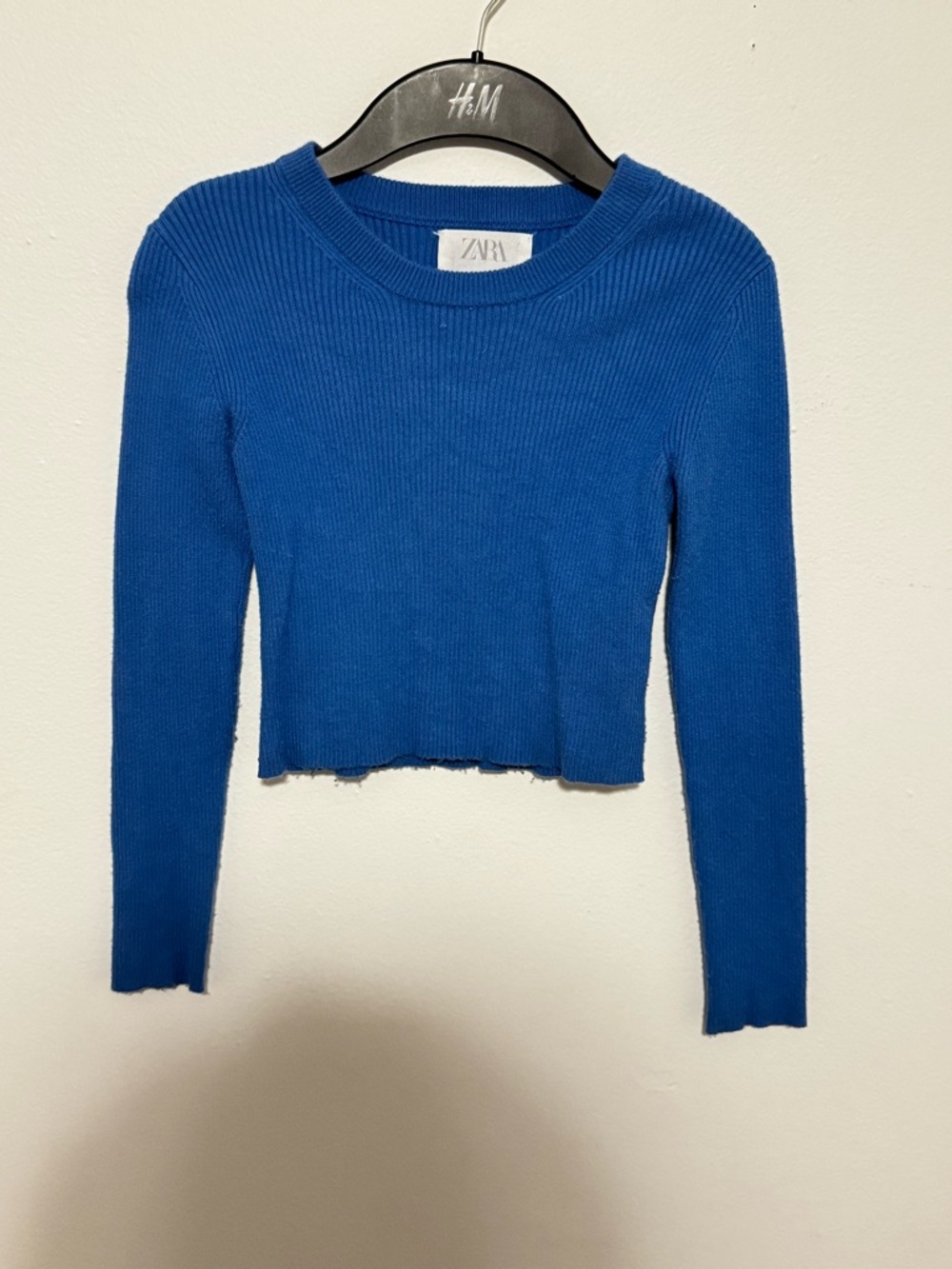 Zara Blue Ribbed V-Neck Crop Top